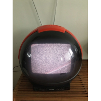 Philips Discoverer space helmet tv